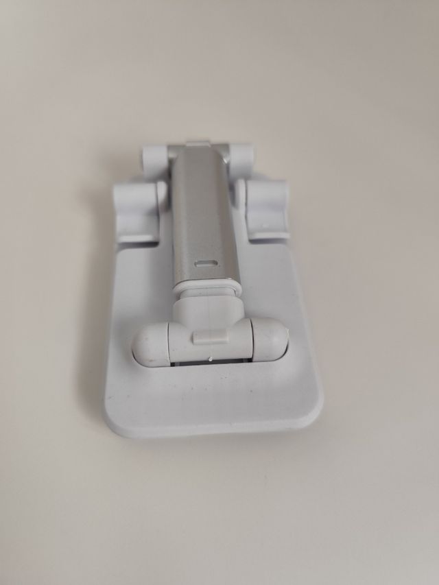 Soporte móvil plegable blanco