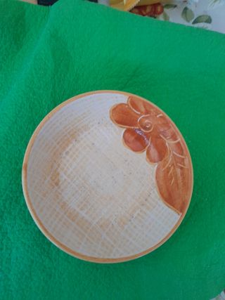 Ciotola vintage beige e marrone