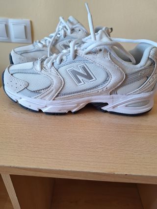 Zapatillas New Balance mujer Gris
