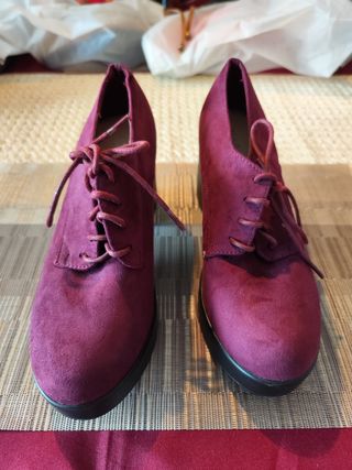 Zapatos tacón mujer - Morados

Nuevos son Usar