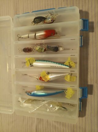 Señuelos Pesca + Alicates varios usos
