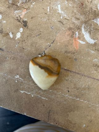 Colgante corazón piedra natural