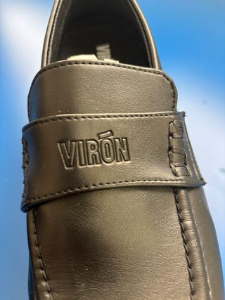 Zapatos veganos Quantum Black Apple Loafer / Virón