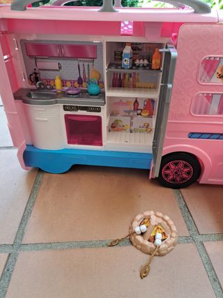 Autocaravana Barbie - Juguete