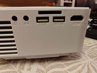 Proyector Portátil 1080P 9500 lúmenes HDMI, USB...