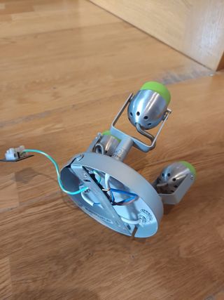 Lámpara 3 focos orientable infantil