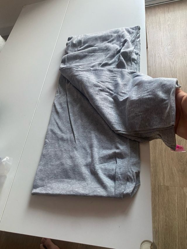 Fular portabebés gris