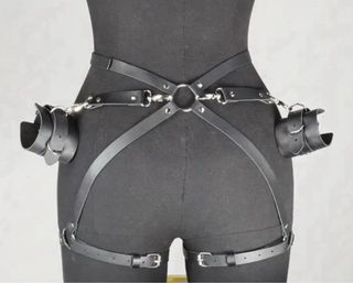 Cinturón cuero - muñequeras