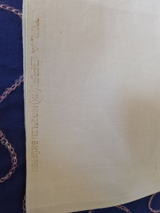 Lenzuolo fatto a mano nuovo