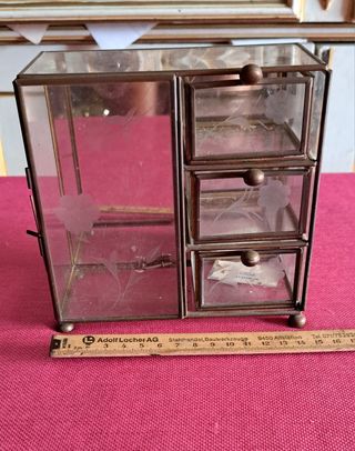 Vitrina antigua cristal metal