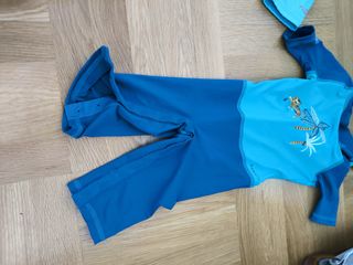 4 bañadores niño/niña UV50+