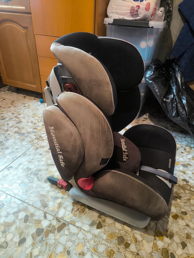 Silla coche niño Mondial Safe