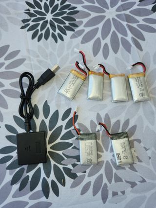 Baterías y Repuestos Dron Syma X5 SC1