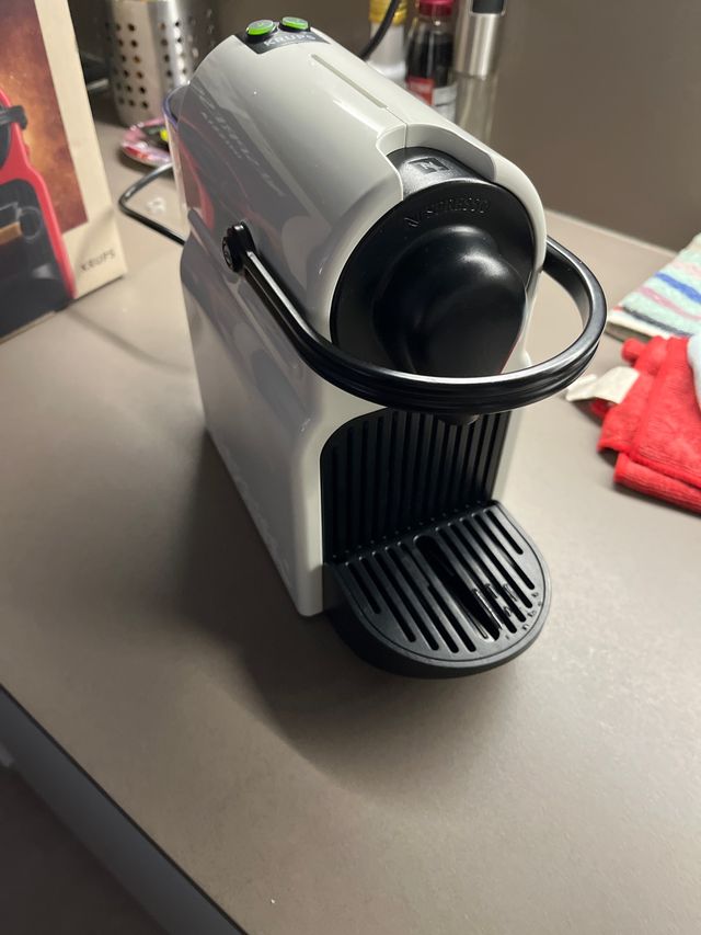 Cafetera Nespresso Inissia - Reparar