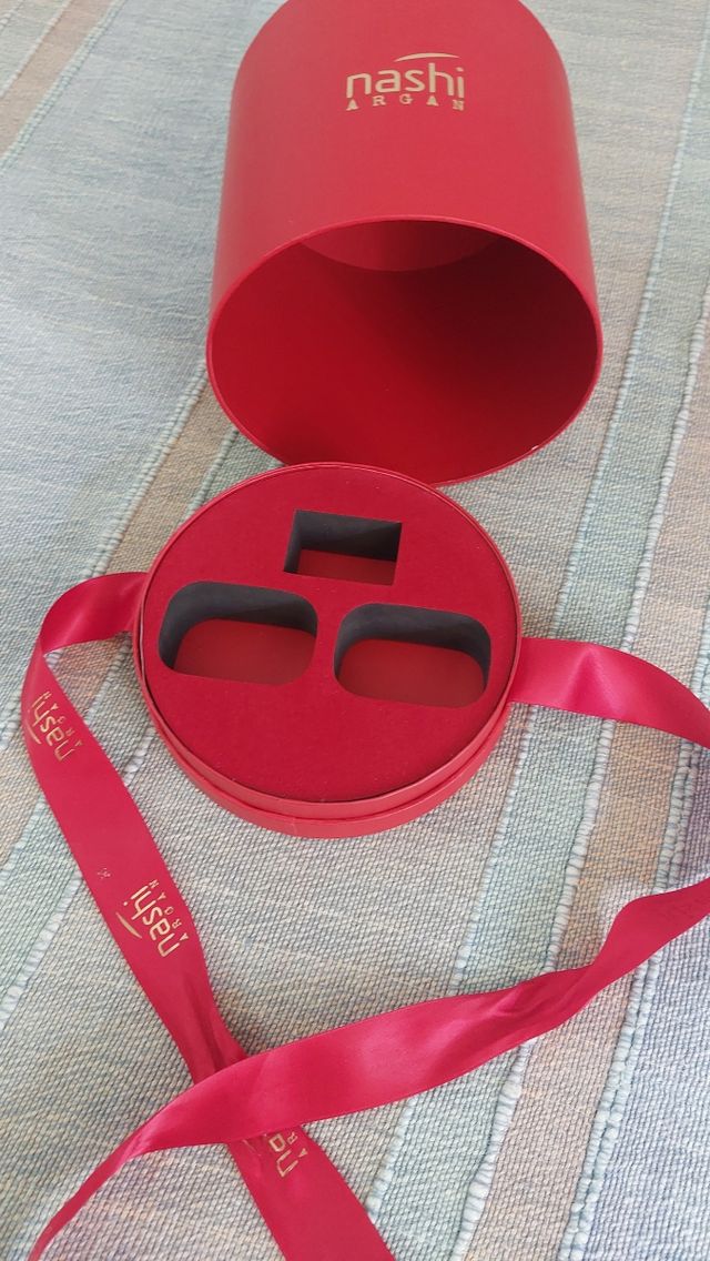 Scatola Regalo Nashi rossa