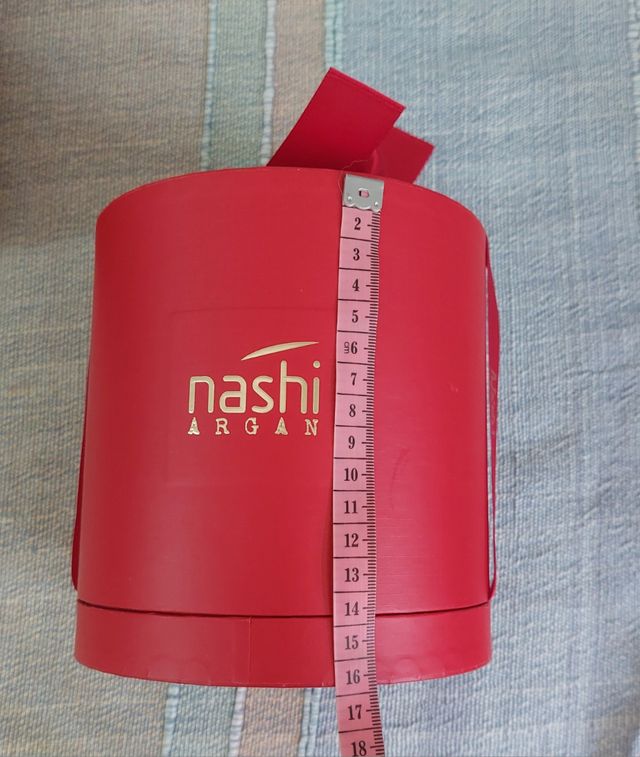 Scatola Regalo Nashi rossa