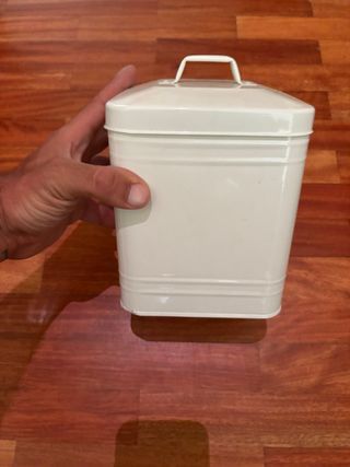 Caja Zara Home metal blanca