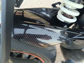 KTM 1290 Super Duke R - linea entera Akrapovic