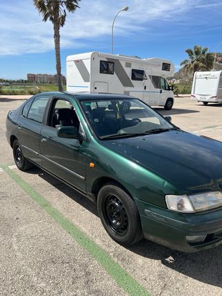 Nissan Primera 1998