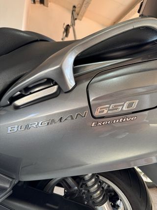 Suzuki Burgman 650 Executive 