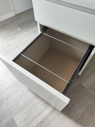 Cajonera MALM Ikea blanca
