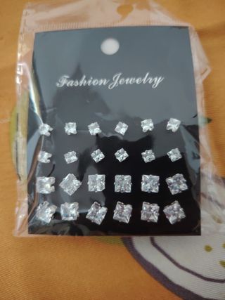 12 pares pendientes plata