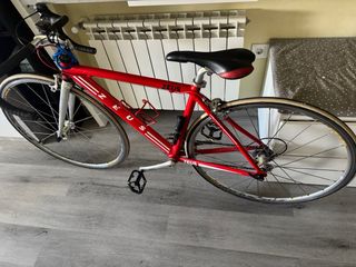 Bicicleta carretera Zeus