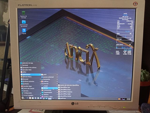 PC sobremesa LG - Sempron - Linux