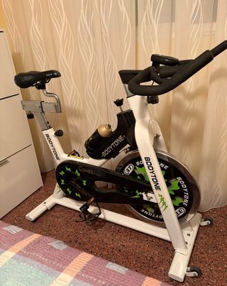 Bicicleta estática Bodytone