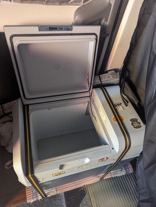 Nevera Mobicool camping