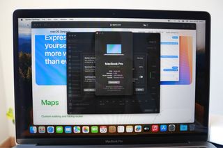 MacBook Pro 13" (2022) – Apple M2, 8GB, RETINA