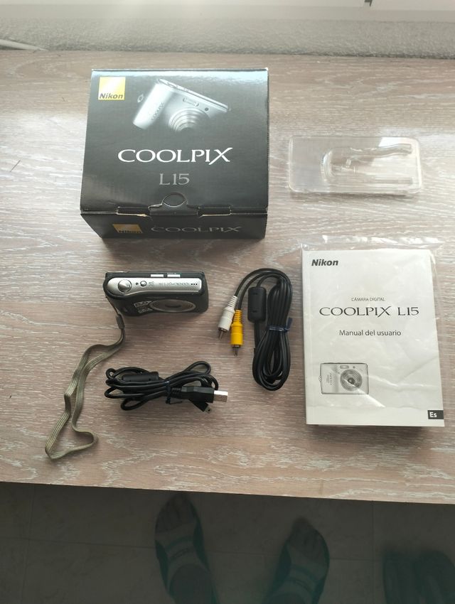 Nikon Coolpix L15 - Cámara digital