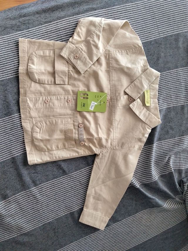 Chaqueta niño verano beige .