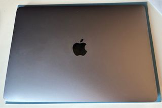 MacBook Air 13" 2020 Intel