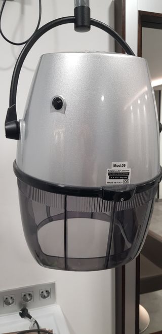 Secador casco pared - Gris plata  solo en persona