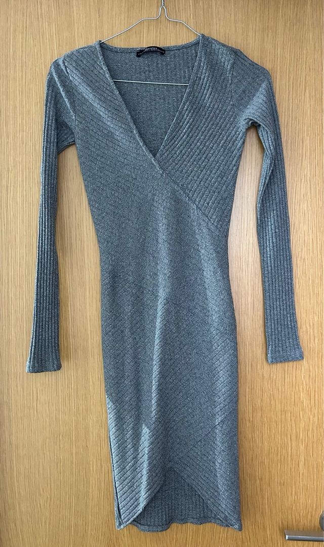 Vestido Bershka gris - Talla S