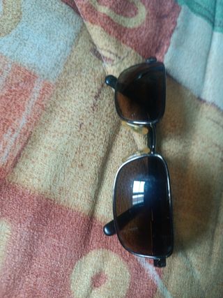 3 Gafas sol - varios estilos