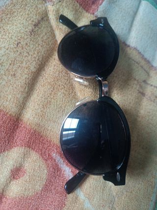 3 Gafas sol - varios estilos