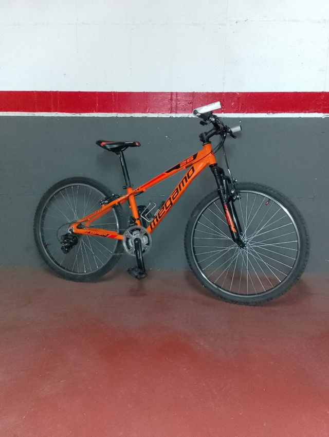 Bicicleta Megamo montaña