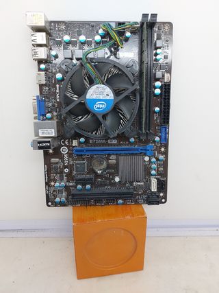 Placa base MSI B75MA-E33