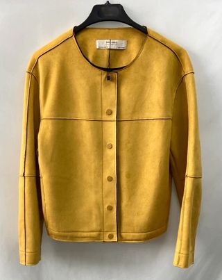 Chaqueta mostaza