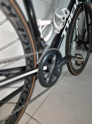 Trek Emonda SL6 Disc - Bicicleta Carretera