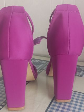 Tacones Morados - Zapatos