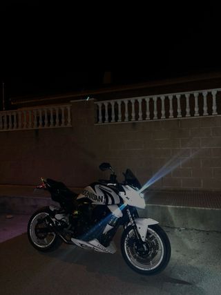 Kawasaki Z750 
