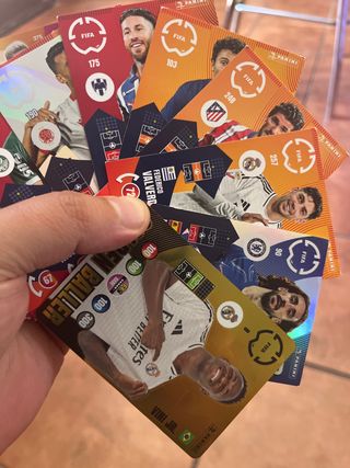 FIFA Panini Cards - 24 cartas
