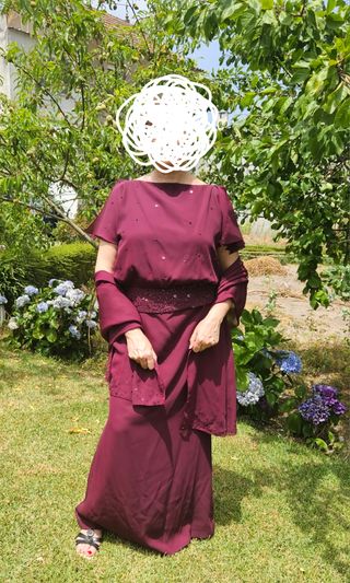 Vestido fiesta burdeos talla 50