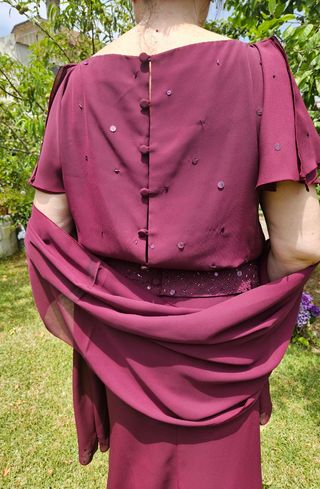 Vestido fiesta burdeos talla 50