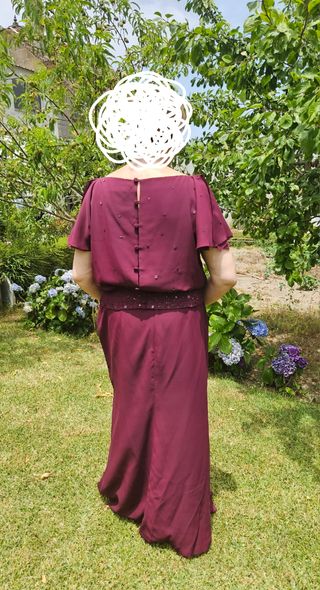 Vestido fiesta burdeos talla 50