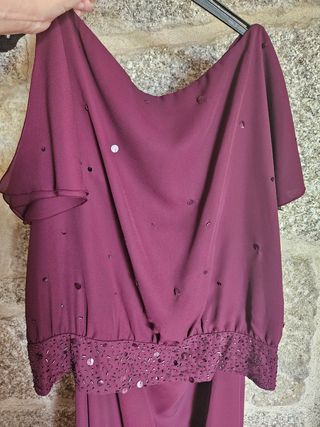 Vestido fiesta burdeos talla 50