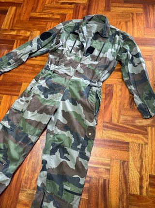 Mono militar ignifugo camuflaje